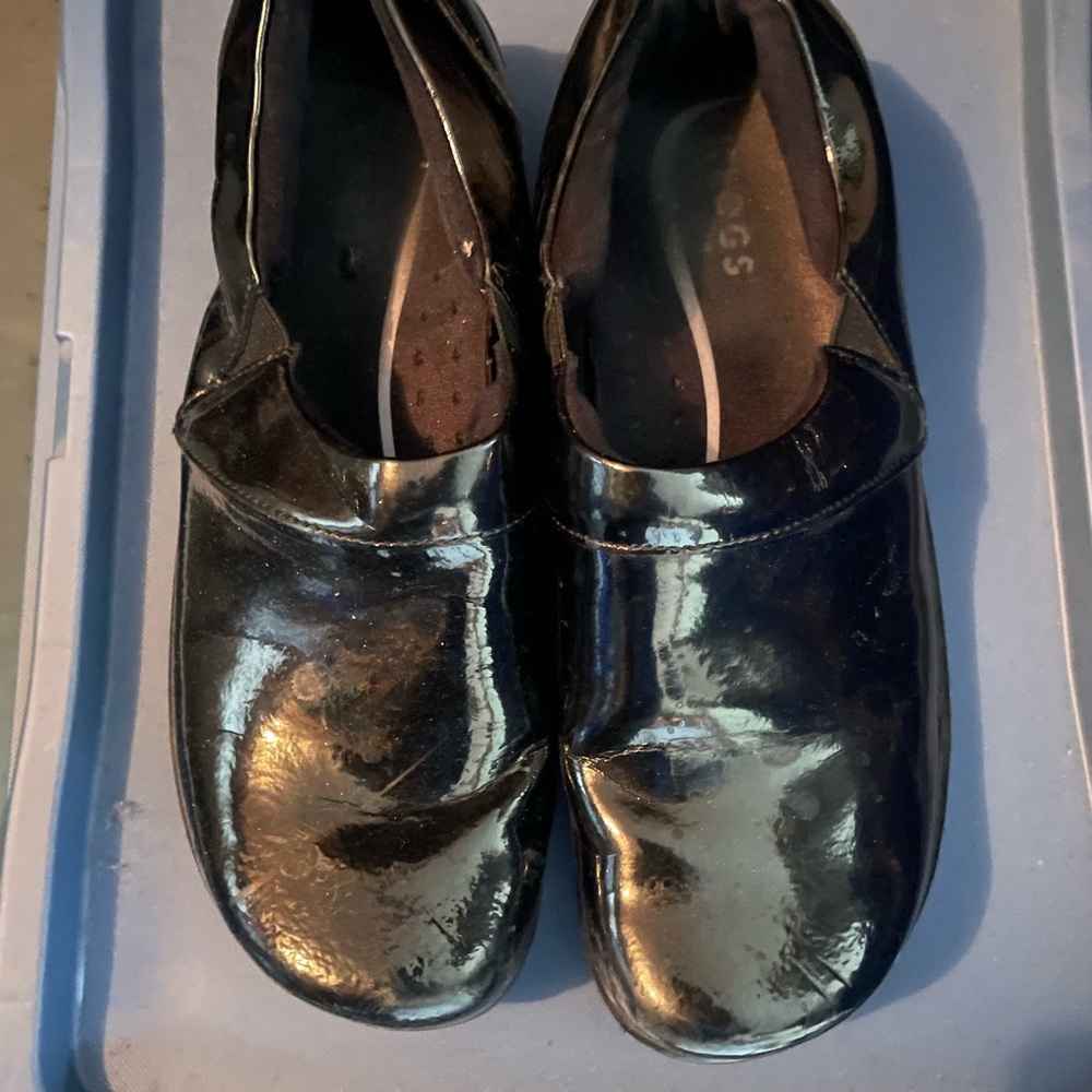Black Shoes